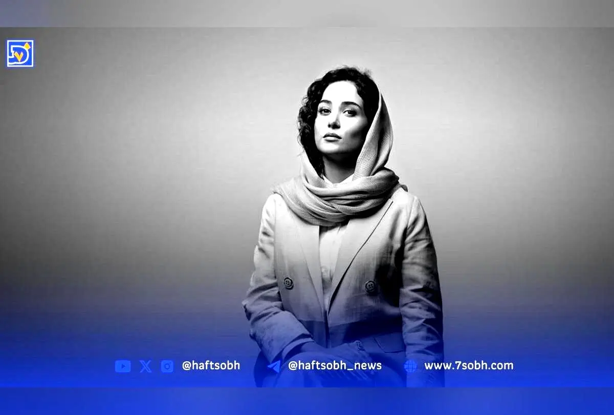 استایلی شیک و منحصربه‌فرد پریناز ایزدیار در مراسم منتقدان سینما | رازهای ستایشی کلاسیک و جزئیات بی‌نظیر
