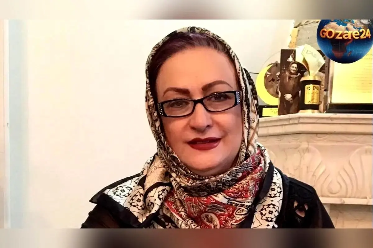 استایل شیک و متفاوت مریم امیرجلالی در مهمانی با رنگ سفید و روسری گل‌گلی + عکس