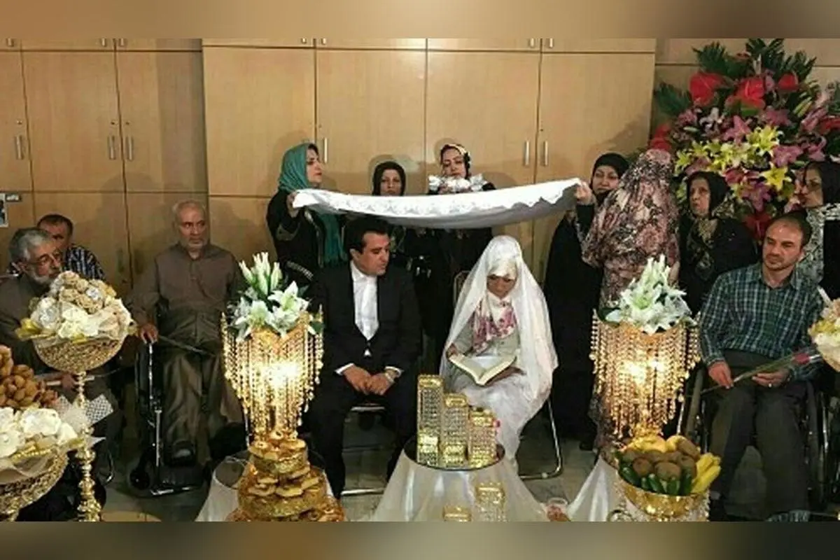 بیوگرافی حسینی بای خبرنگار جانباز صدا و سیما، ازدواج ساده و روایت زندگی پرماجرای او