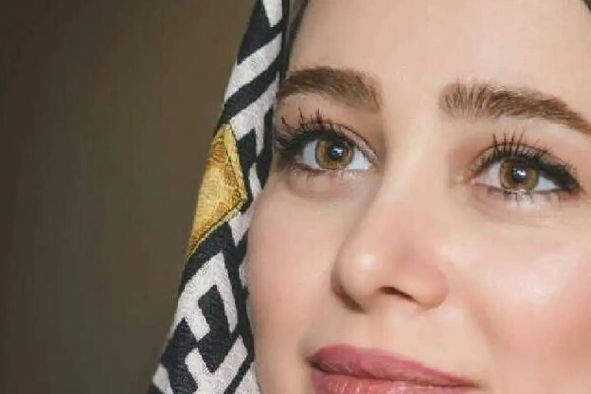خانه دلباز و باصفای الناز حبیبی؛ نگاهی به حیاط منحصر‌به‌فرد و دنج نگار جان سخت + عکس و جزئیات
