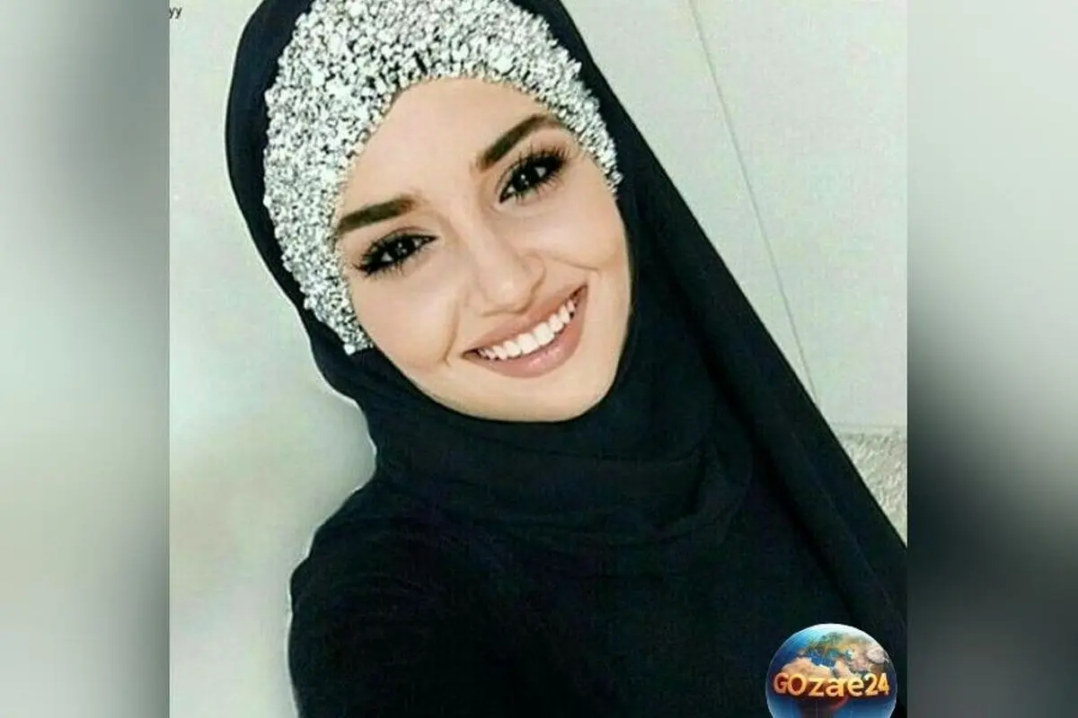 تصویر دیدنی هانده ارچل با استایل باحجاب و شیک با شال سفید | بازیگر محبوب ترکیه