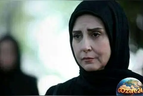 تصویر تلخ و غم‌انگیز مرجانه گلچین در کنار خانه ابدی مادرش؛ لحظه‌ای احساسی و تأمل‌برانگیز