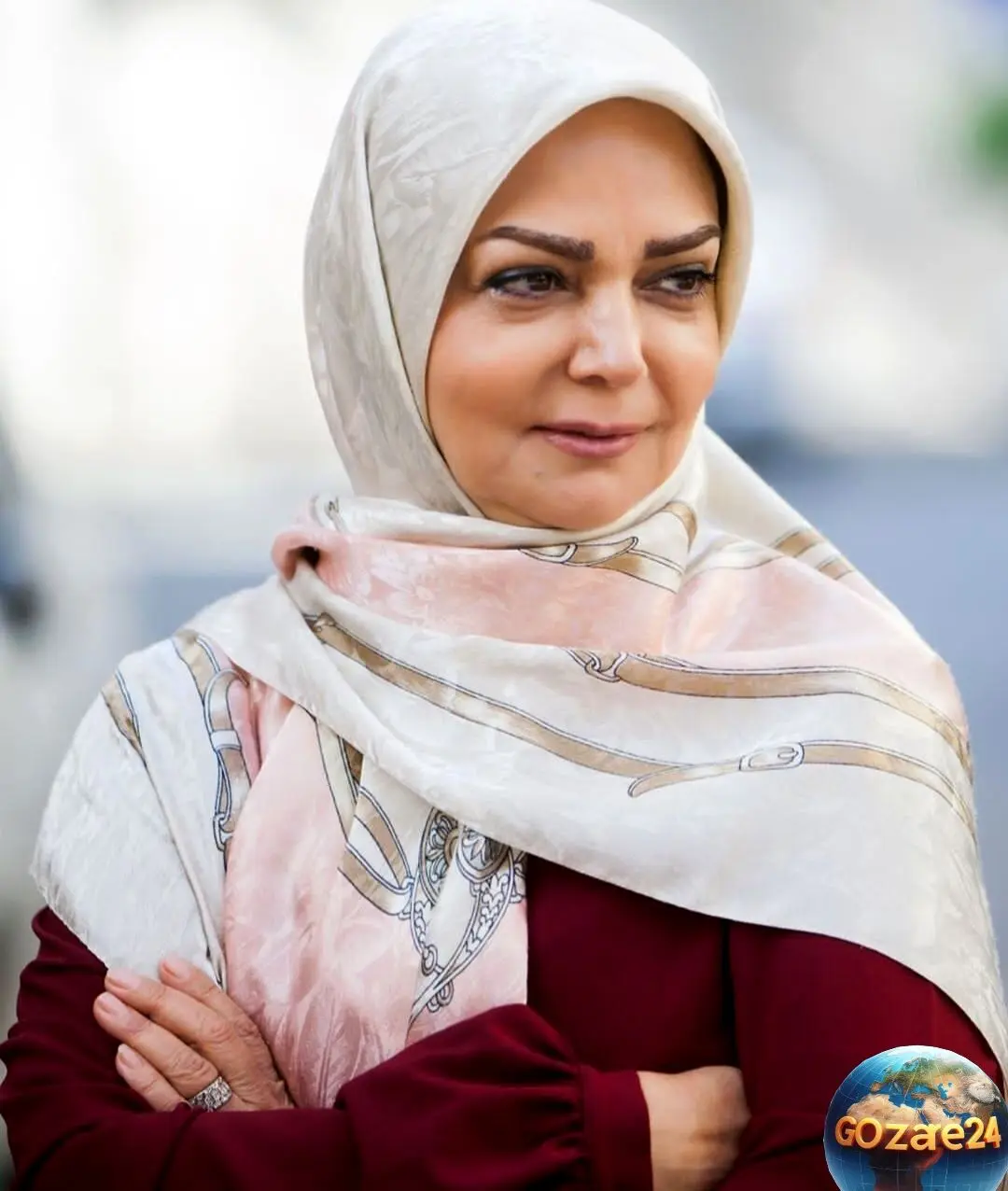 الهه رضایی مجری برنامه کودک و نماد نوستالژی دهه ۶۰ در کنار پسر جوانش؛ سلفی عاشقانه و دیدنی