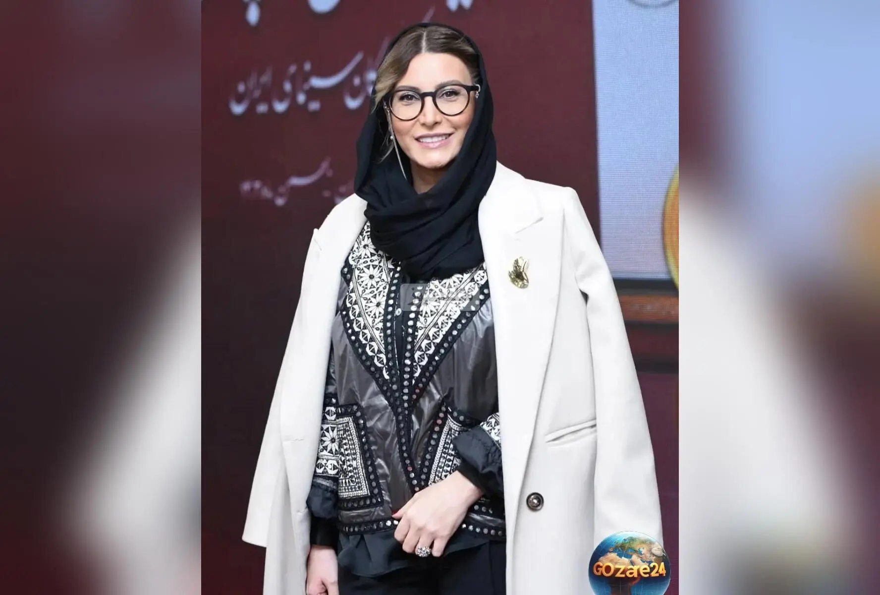 تصویر لو رفته از منزل لوکس و دوبلکس فریبا نادری با پله‌های مارپیچی خاص و فضای مجلل