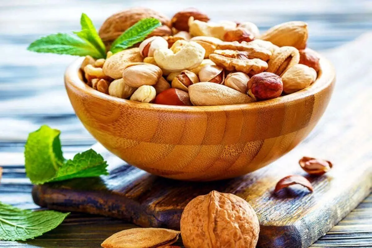 تعبیر خواب آجیل: از نگاه سنتی تا روان‌شناسی مدرن در ۷ روایت