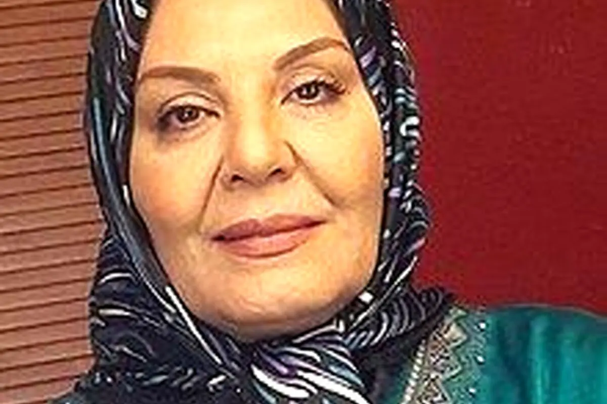 زهره حمیدی، بازیگر محبوب ایرانی، در 68 سالگی با کیک تولد خاص و آرزوی سلامتی مقابل دوربین + عکس