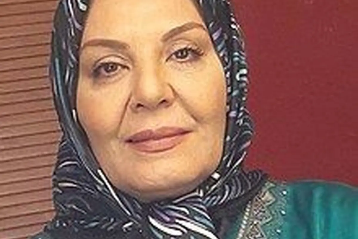 زهره حمیدی، بازیگر محبوب ایرانی، در 68 سالگی با کیک تولد خاص و آرزوی سلامتی مقابل دوربین + عکس