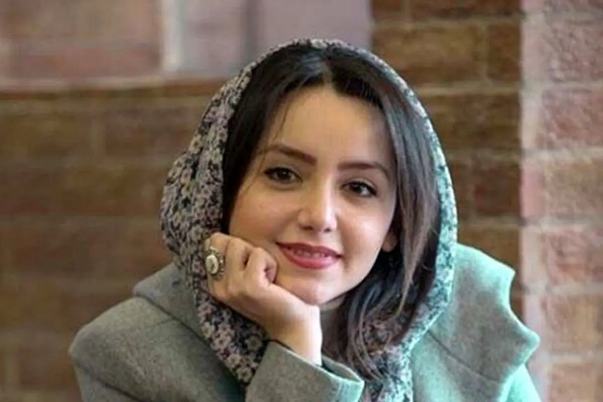 نازنین بیاتی در خیابان‌های تهران با استایل جنجالی و سیگار کشیدن + عکسهای جدید