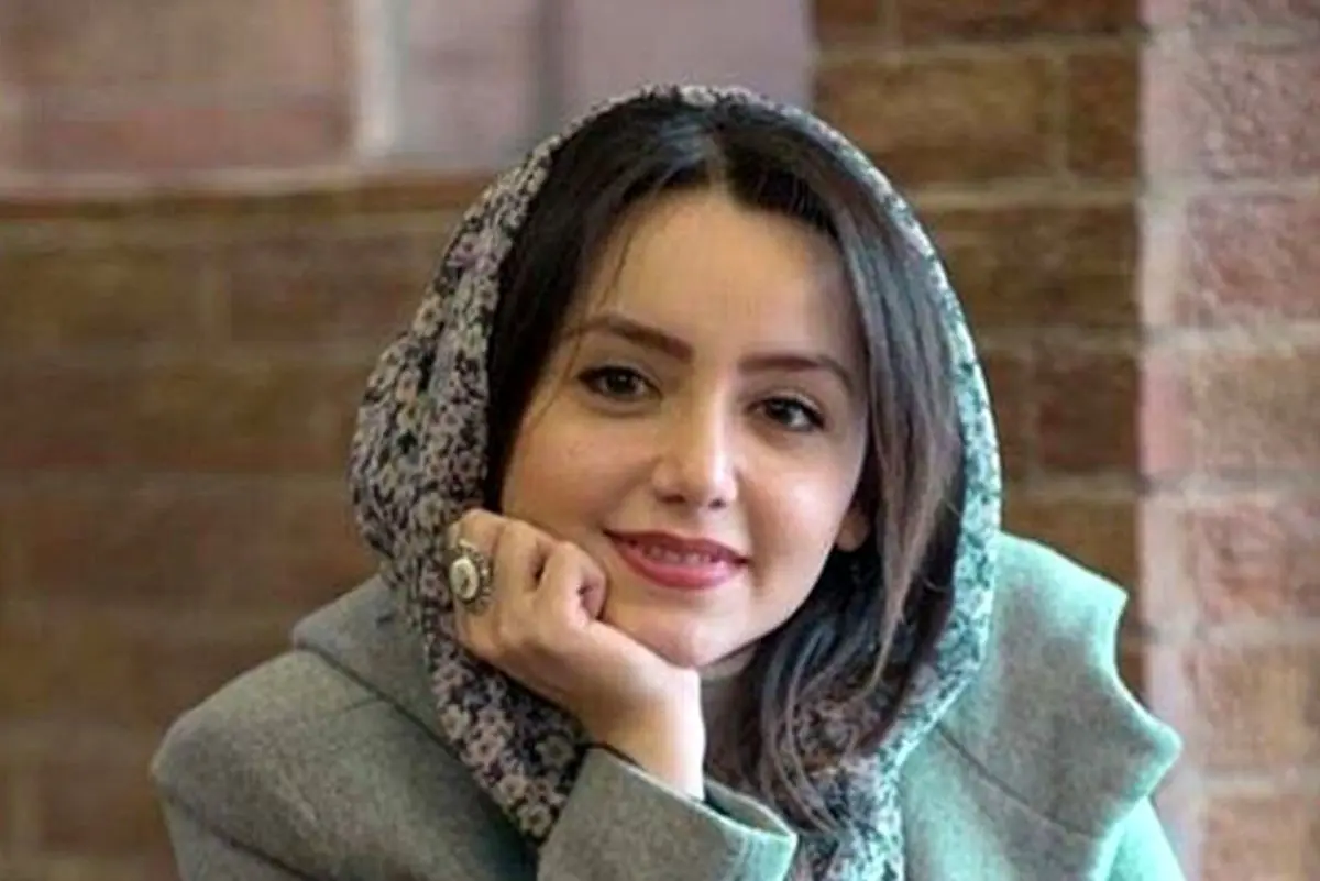 نازنین بیاتی در خیابان‌های تهران با استایل جنجالی و سیگار کشیدن + عکسهای جدید