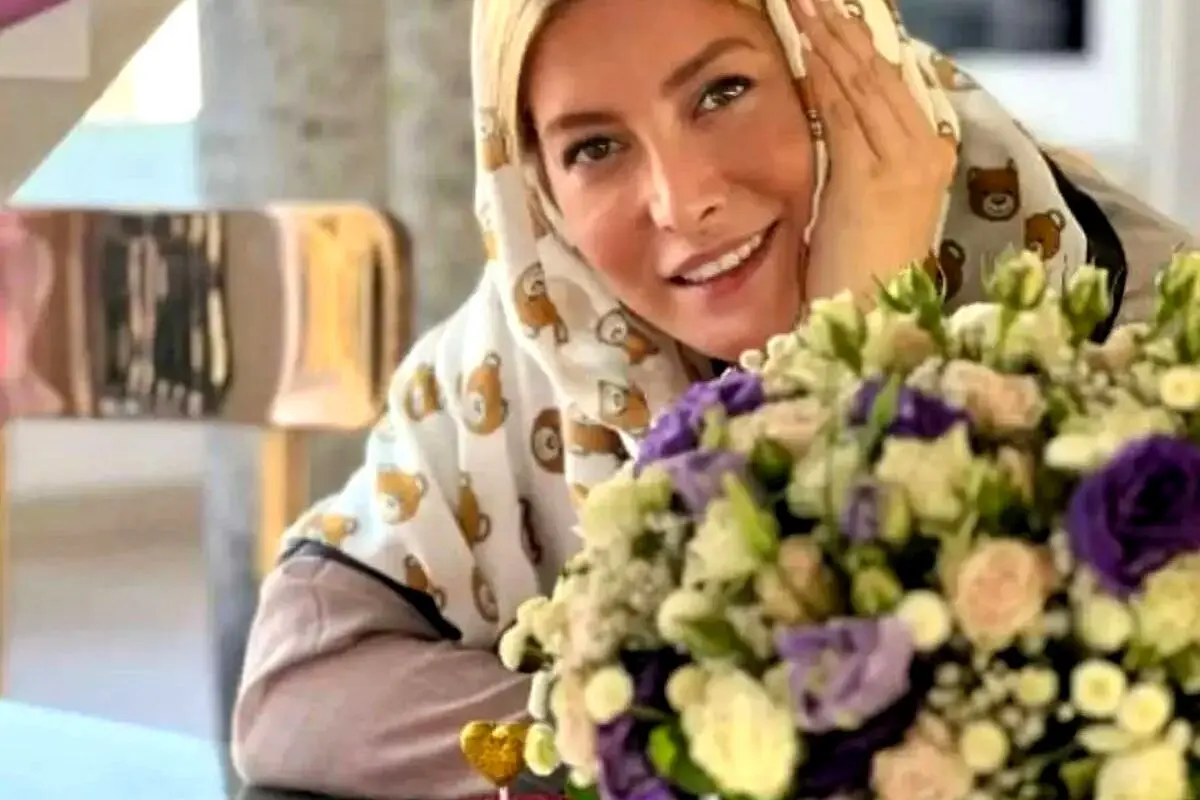 تصویر جذاب از جشن تولد همسر ثروتمند فریبا نادری با تم طوسی و سفید و حضور دختر بامزه‌اش